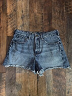 Pilcro button fly relaxed cut-off raw hem distressed denim shorts size 27